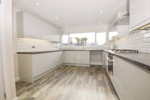 Photo 16- click for photo gallery